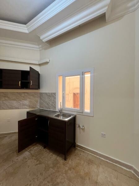 NO Commission! 1 BHK Ain Khaled - 3