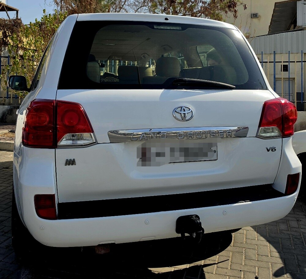 toyota landcrusier - 3