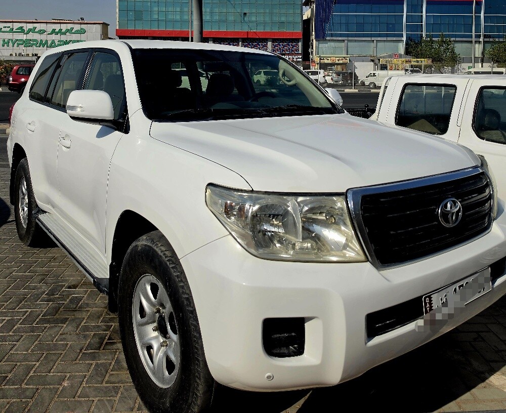 toyota landcrusier - 1