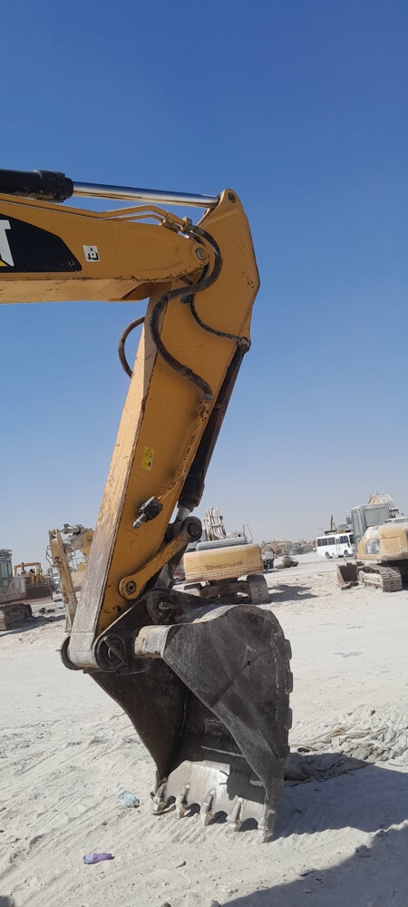 CAT 320DL - 3
