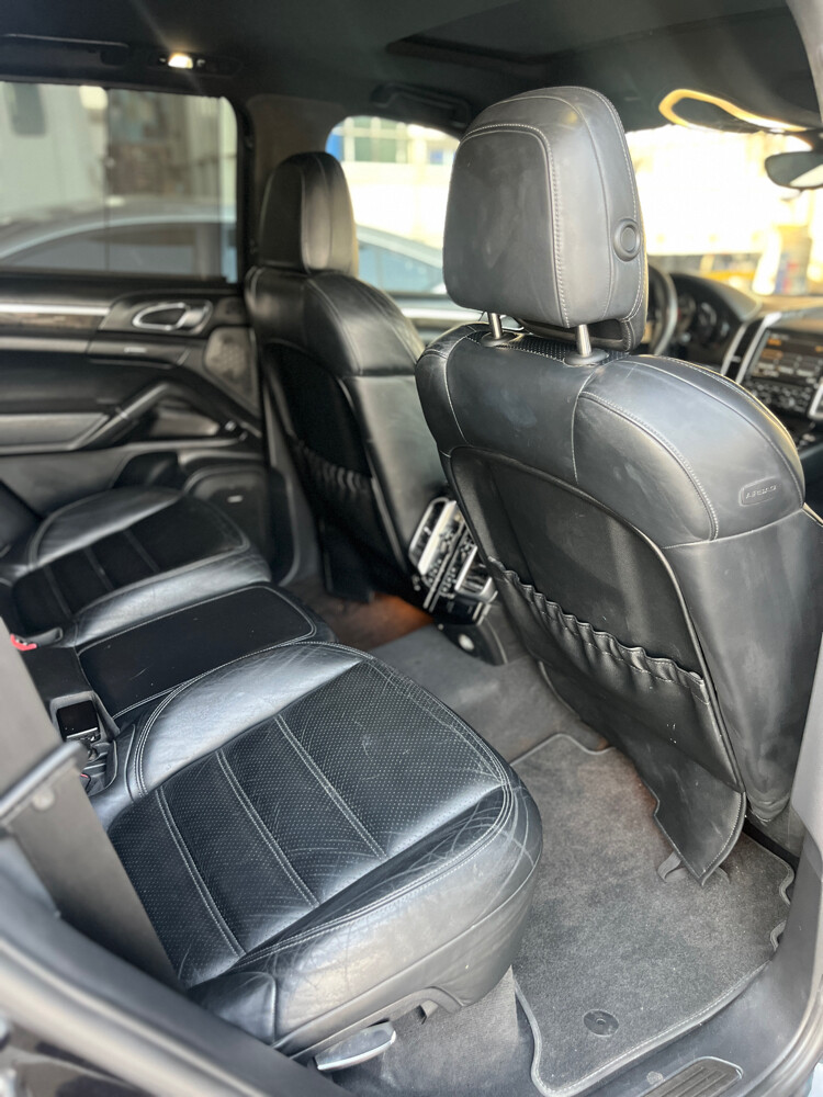 Porsche cayenne s 2011 - 6