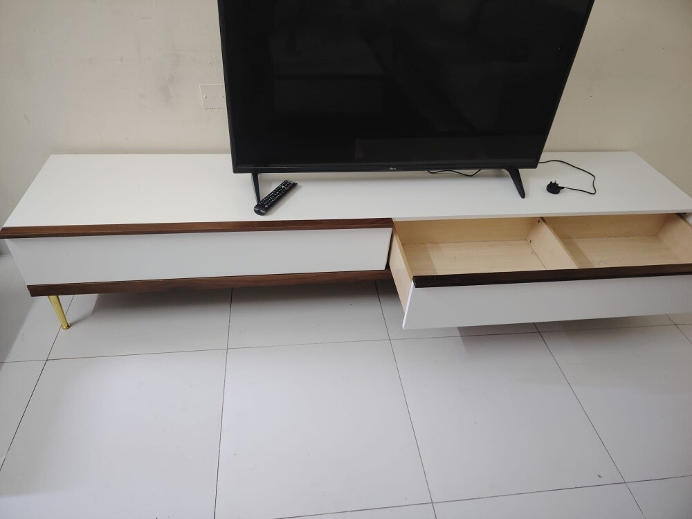 tv table for sell - 3