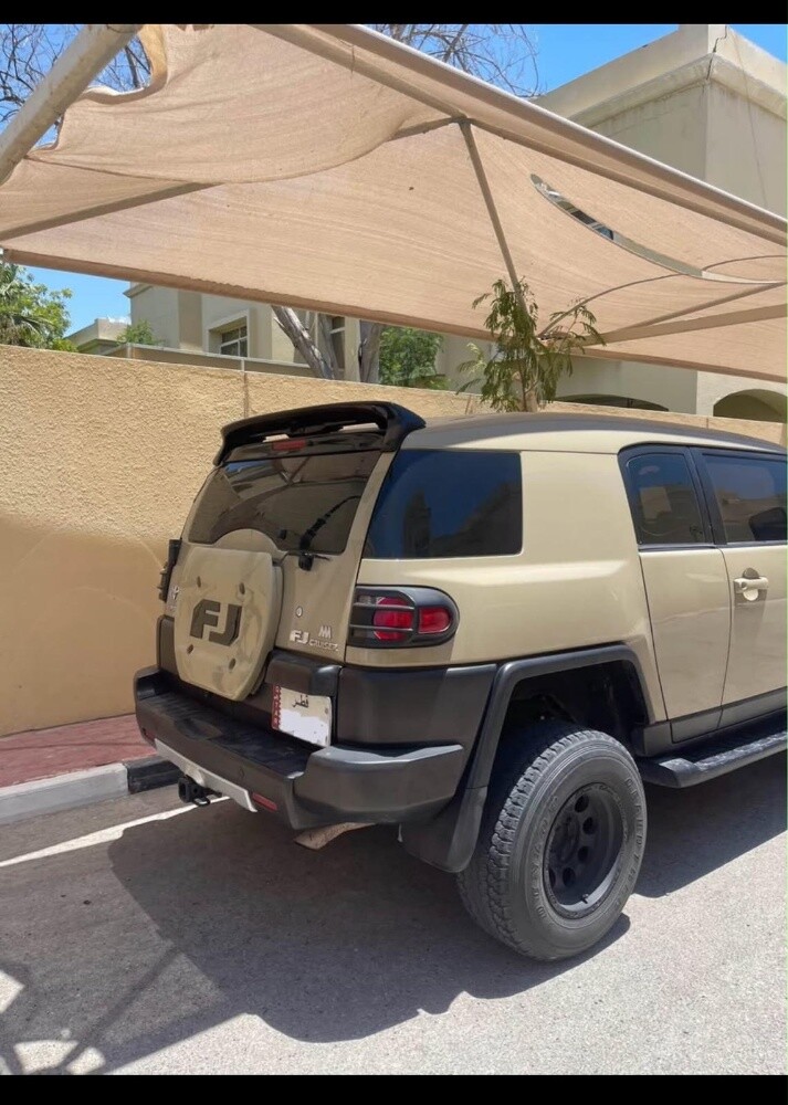 toyota fj cruiser - 2