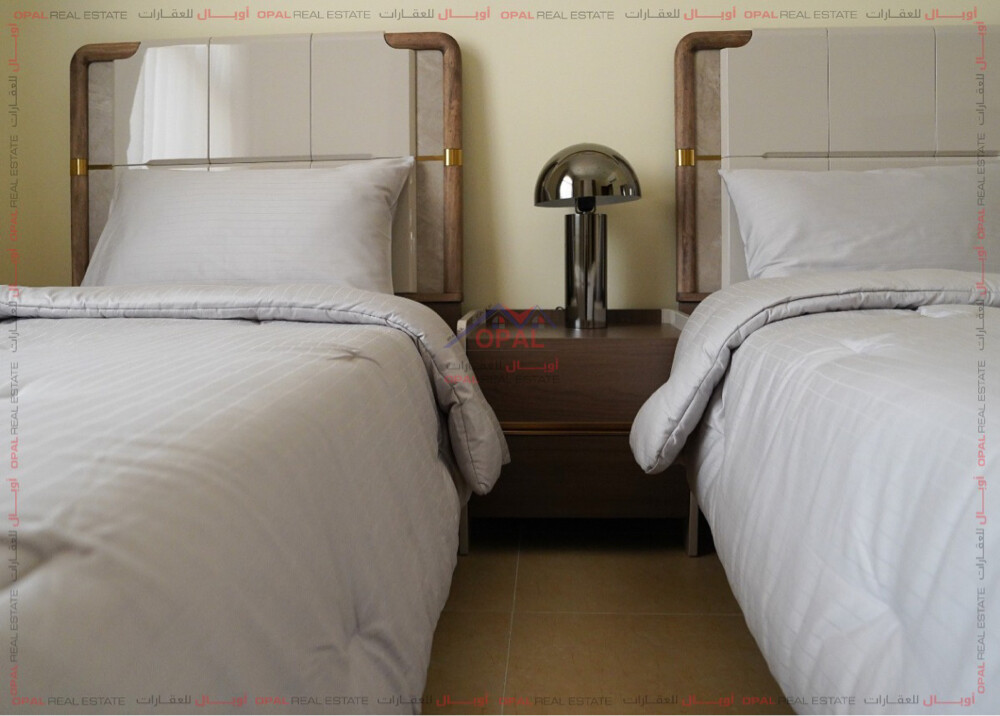 Apartment in Madinat Khalifa South - 3