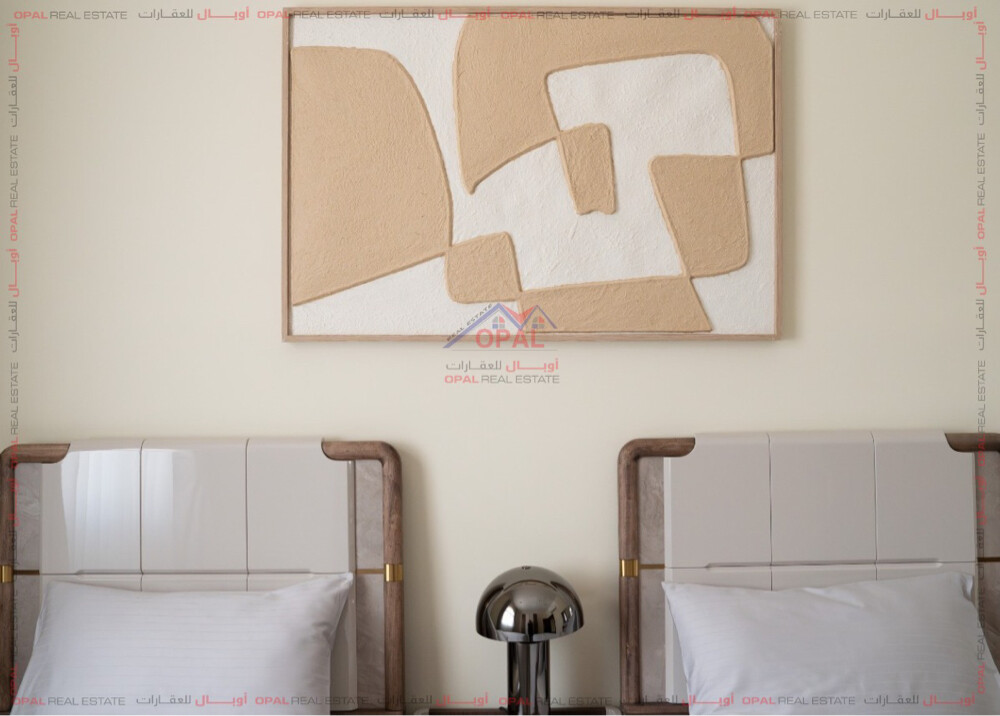 Apartment in Madinat Khalifa South - 4