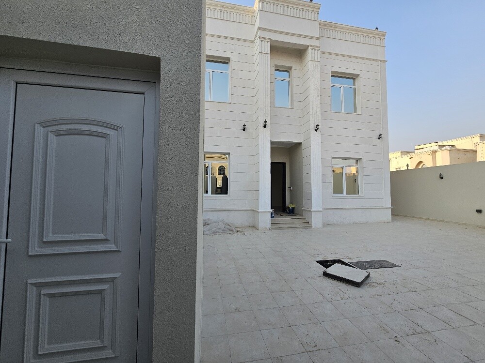 For sale: Brand new villa in Umm Ab - 4