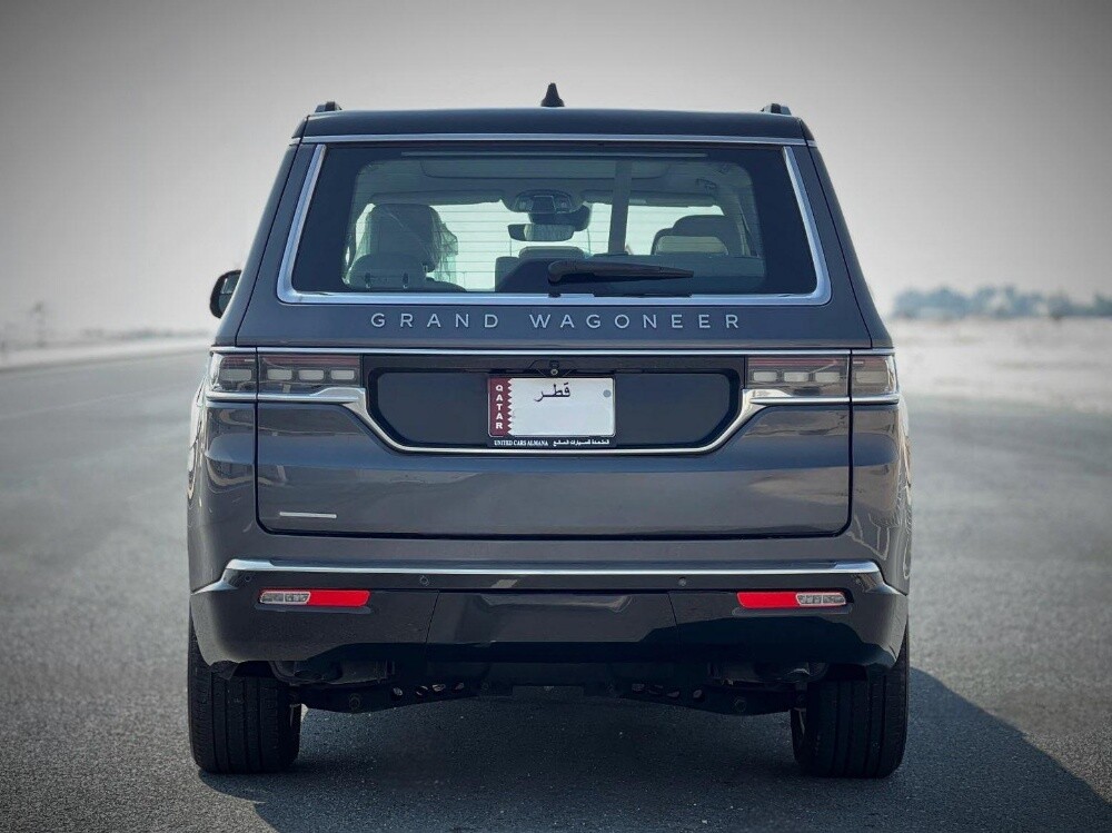 Jeep Grand Wagoneer 2023 - 9