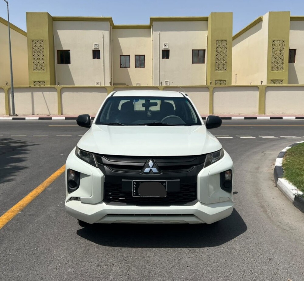 MITSUBISHI L200 - 3