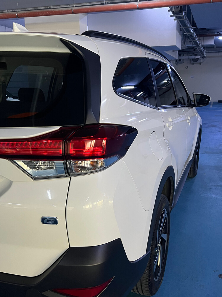 Toyota rush - 2