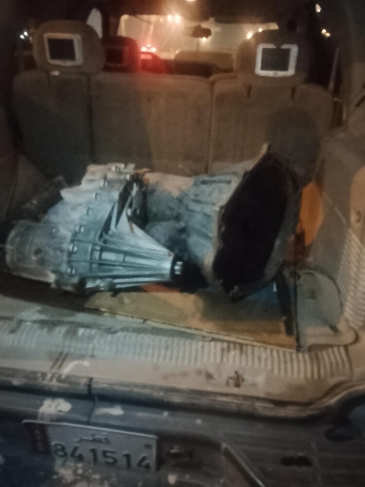 Chevrolet car transmission, 2004 mo - 3
