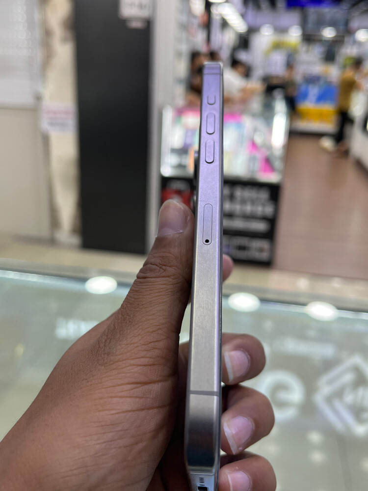 iphone 15 pro max  - 2