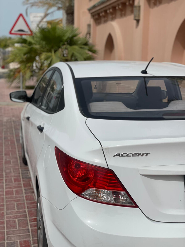 Hyundai accent for sale  - 2
