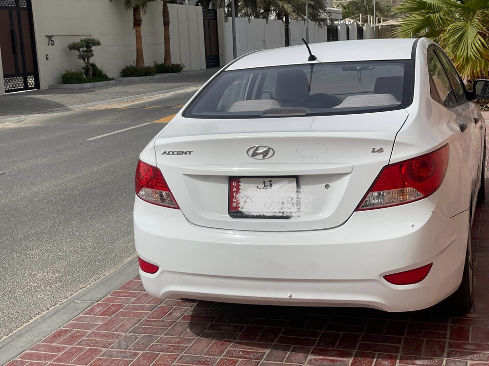 Hyundai accent for sale  - 3