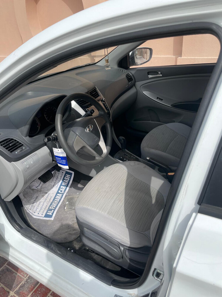 Hyundai accent for sale  - 6