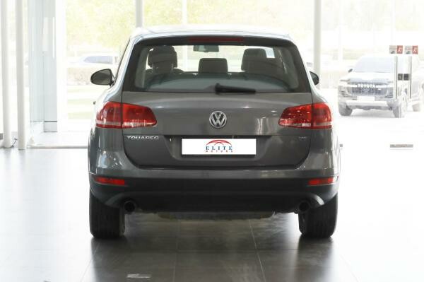 VOLKSWAGEN  TOUAREG - 2014 - 4