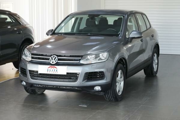VOLKSWAGEN  TOUAREG - 2014 - 2