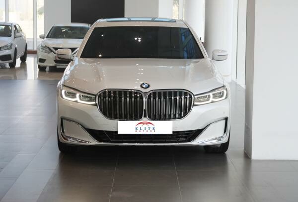 BMW 730 LI - 2022 - 1