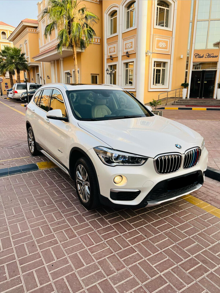 BMW. x1 - 5