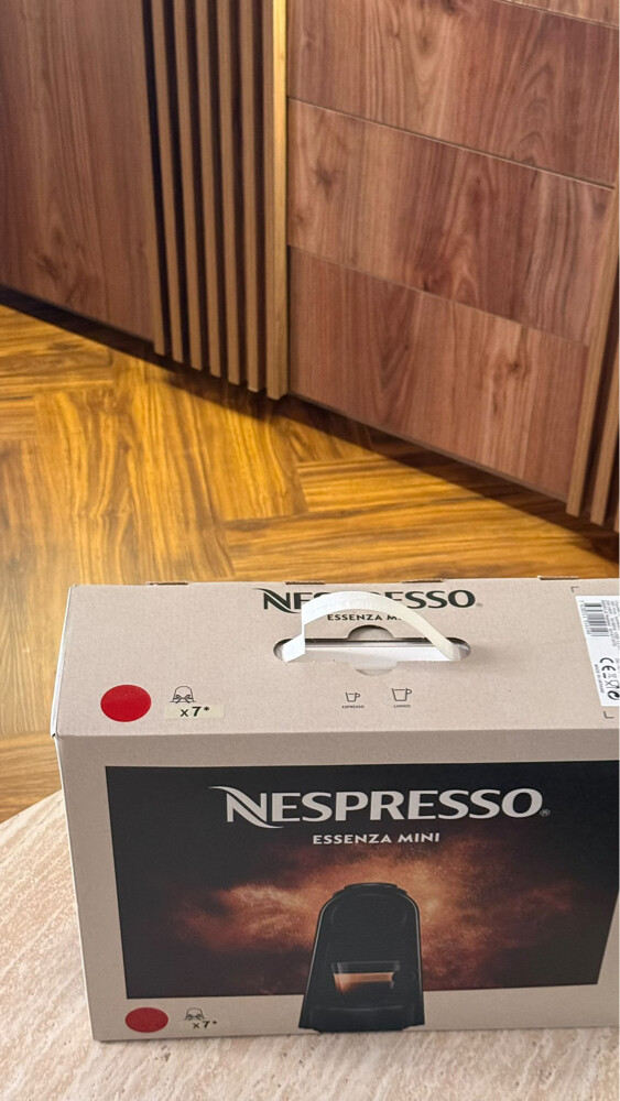 Nespresso Essenza Mini   - 5