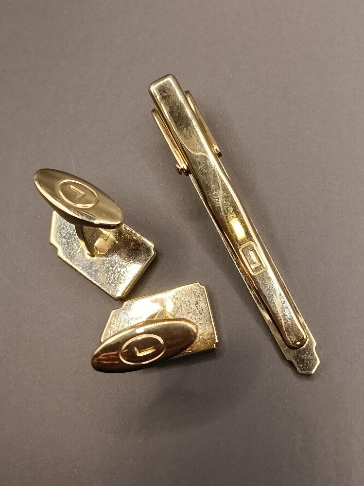 Preloved Branded Cufflinks Tie Pins - 3
