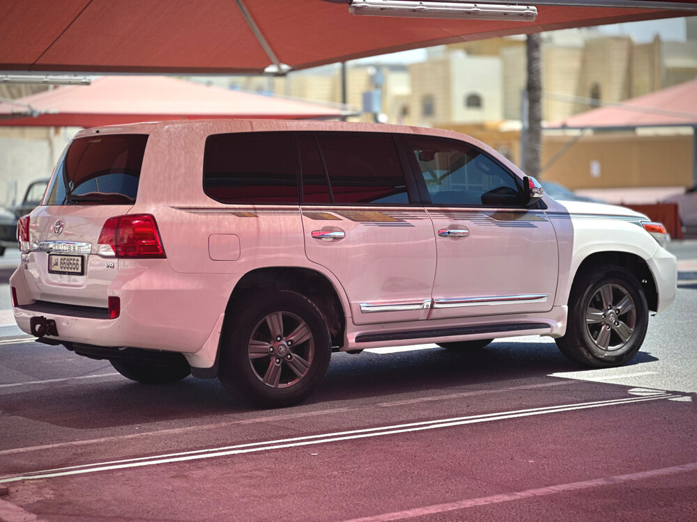 Landcrusier GXR V8 2015  - 7