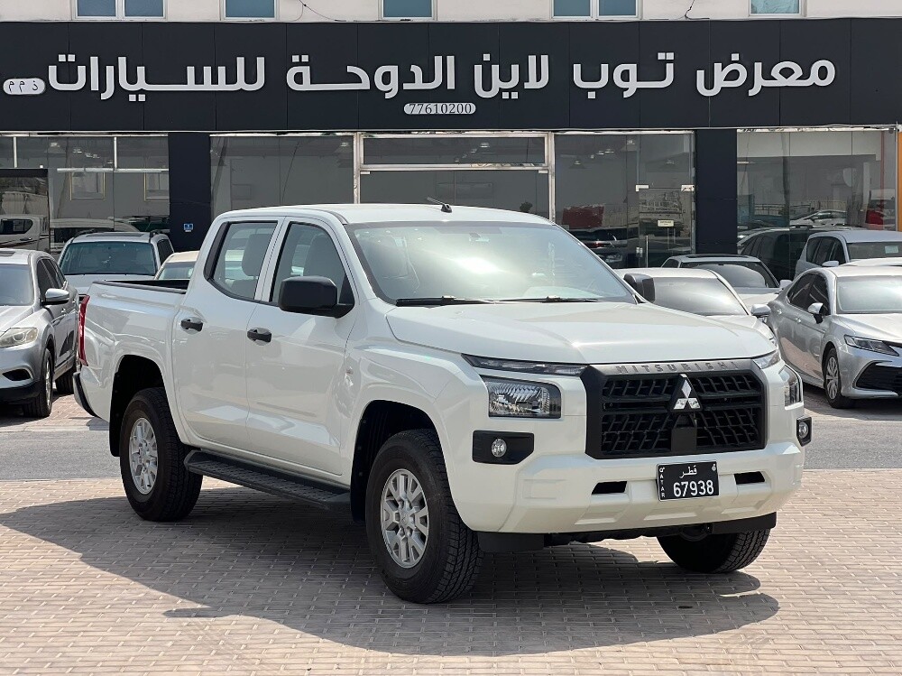 مستوبشي ال٢٠٠ موديل ٢٥ - 1