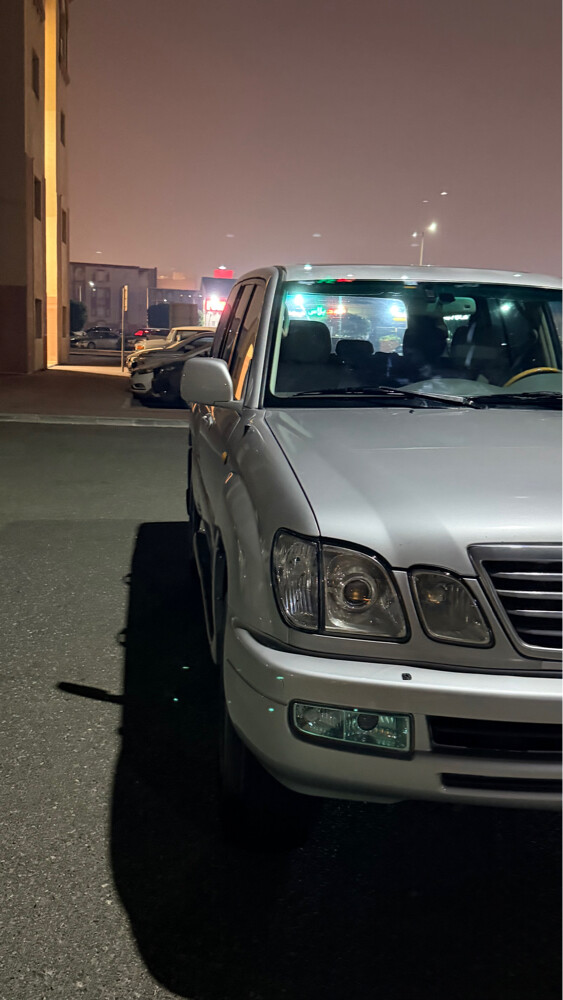 Lexus 2007 | LX470 (272k km) - 5