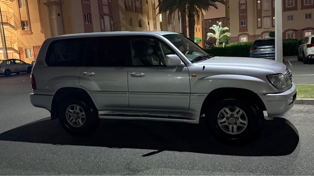 Lexus 2007 | LX470 (272k km) - 2