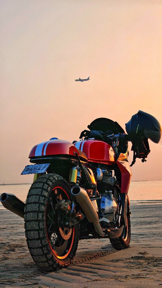 Royal Enfield Continental GT 650 - 5