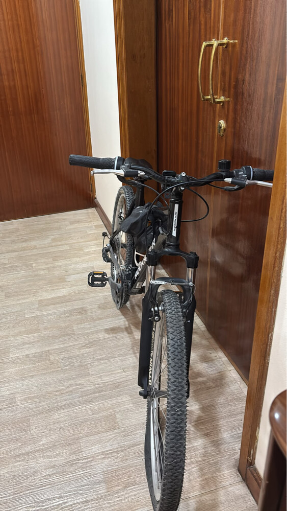 Two high-quality bikes and gear - 6