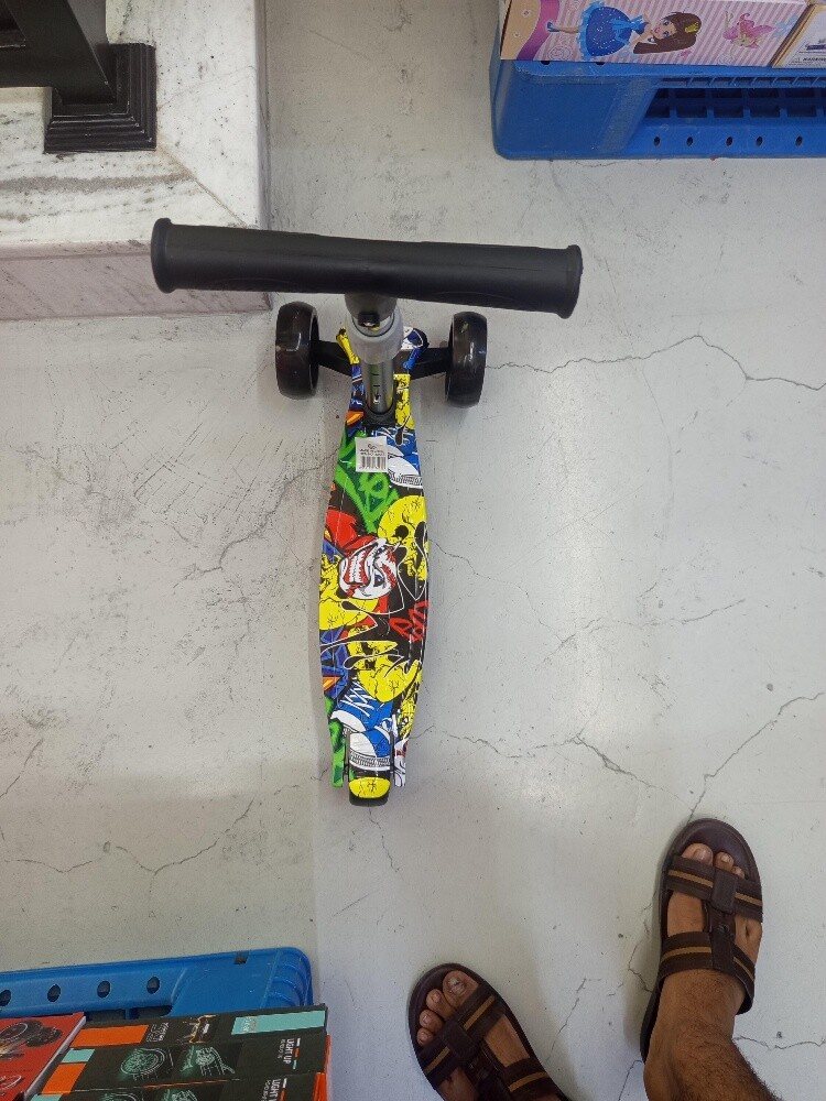 URGENT SELLING SCOOTER, SKATEBOARD - 6