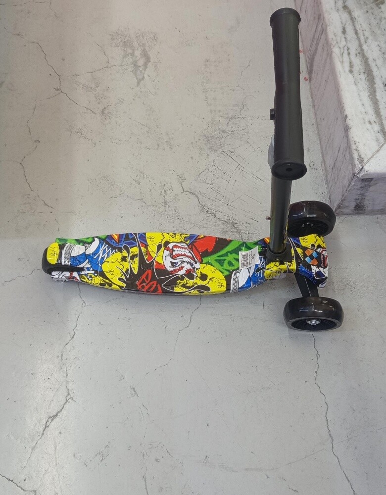 URGENT SELLING SCOOTER, SKATEBOARD - 3