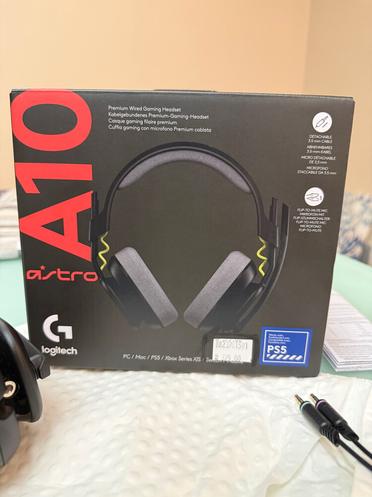 Logitech Astro A10 Headphones - 1