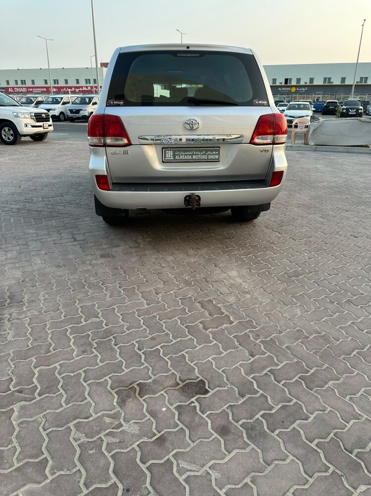 لاند كروزر جي اكس 2010 - 10