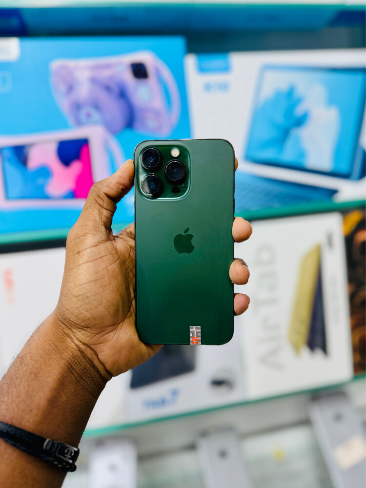 IPhone 13 Pro  - 2