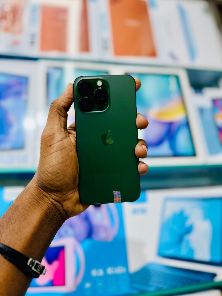 IPhone 13 Pro  - 3