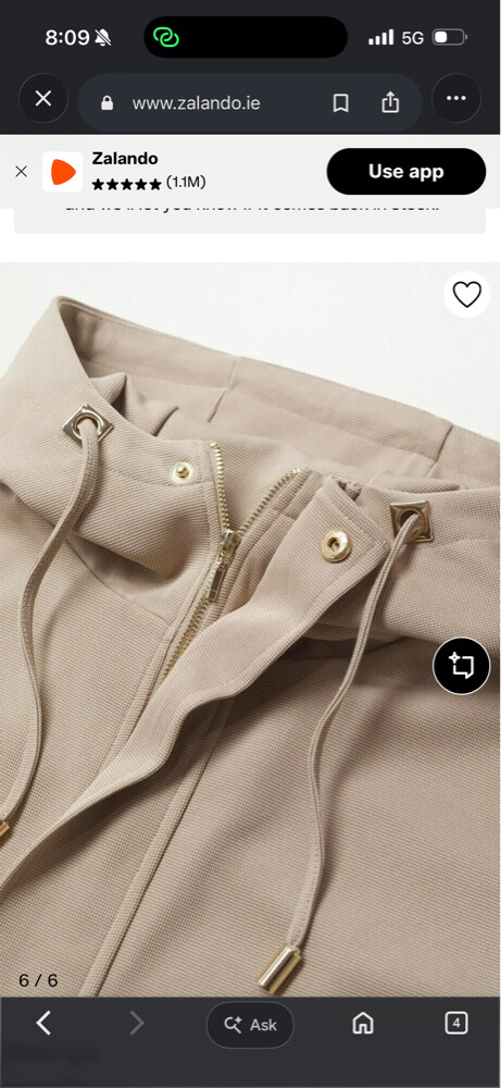 hooded sweatshirt - 3