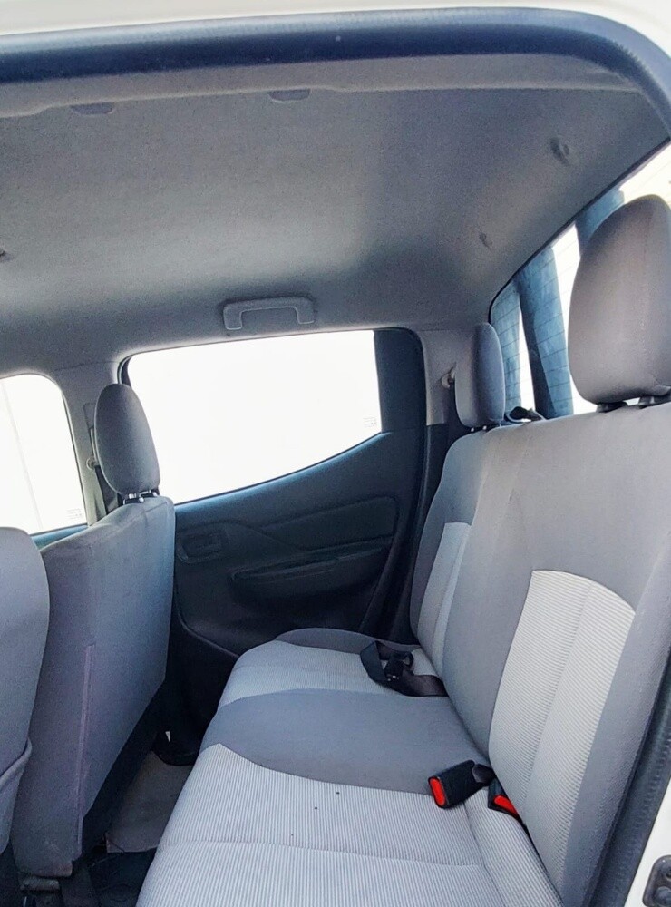 MITSUBISHI L200 - 10