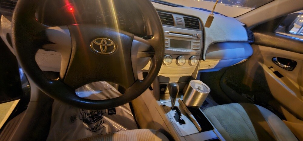 Toyota Camry - 4