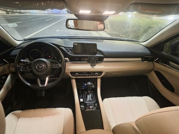 Mazda 6 - 11