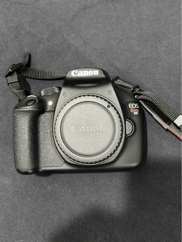Canon Rebel t5 (1200d) - 7