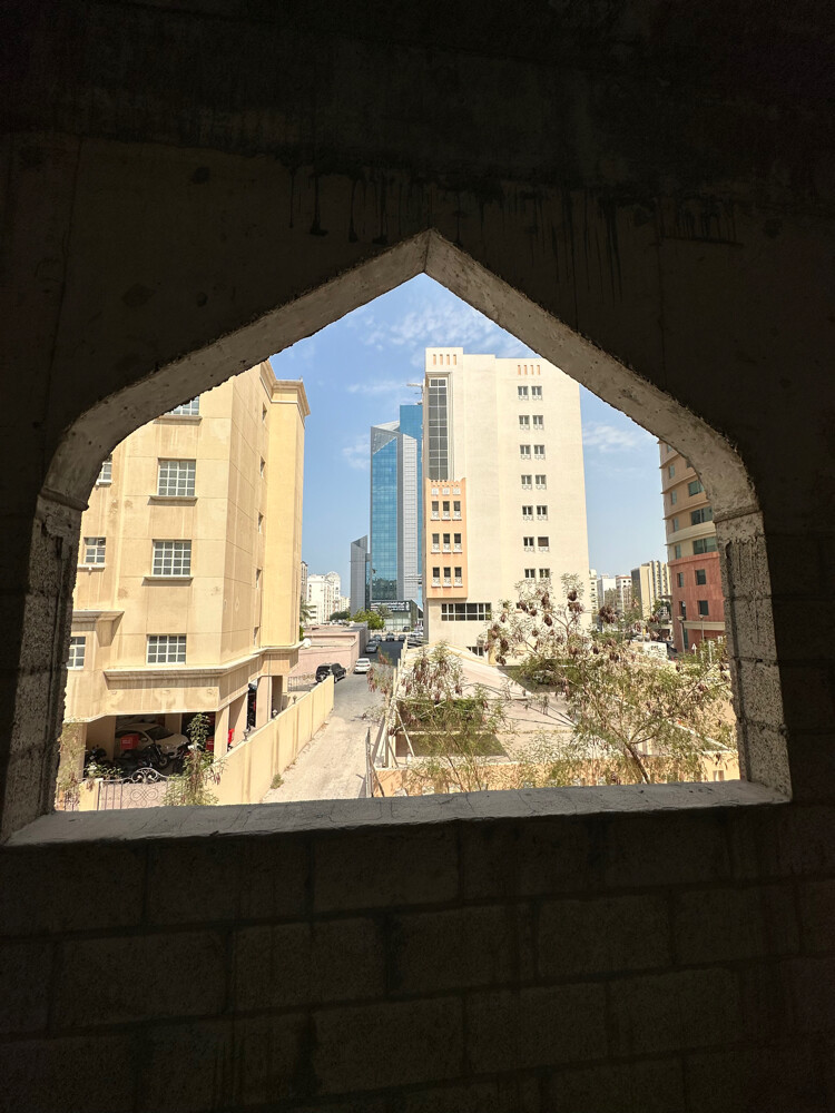للبيع عمارة عظم السد على شارعين - 8