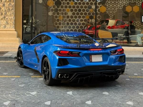 Chevrolet Corvette C8 Stingray - 2