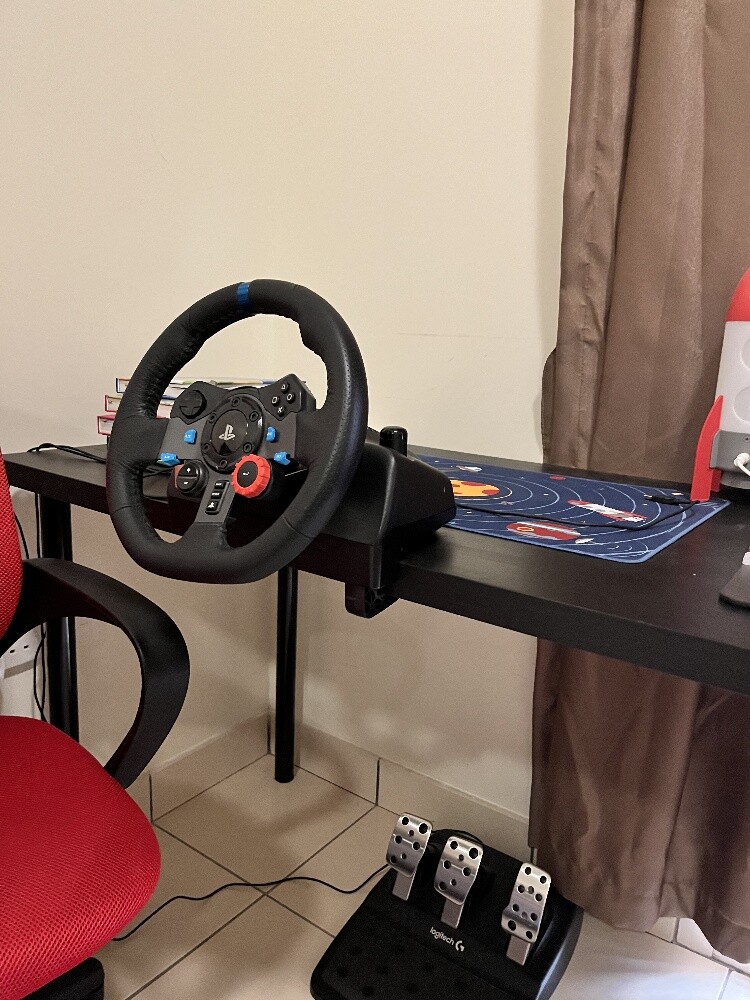Logitech G29. Price Negotiable - 1