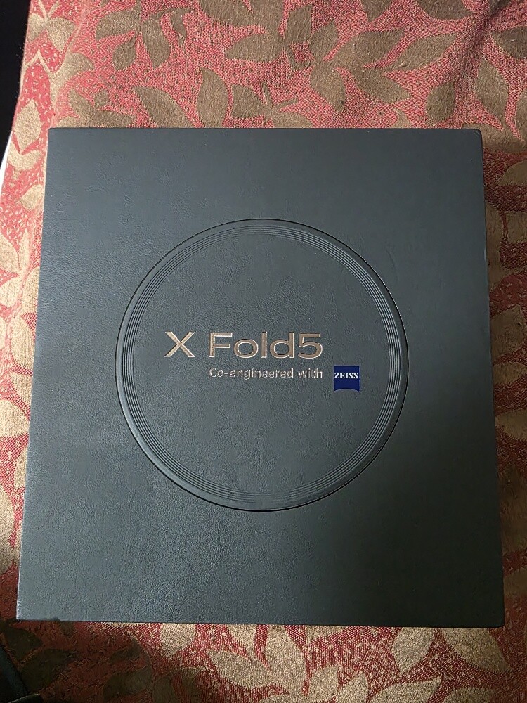 Vivo X Fold 5 512 Gb/16 Gb Global - 2