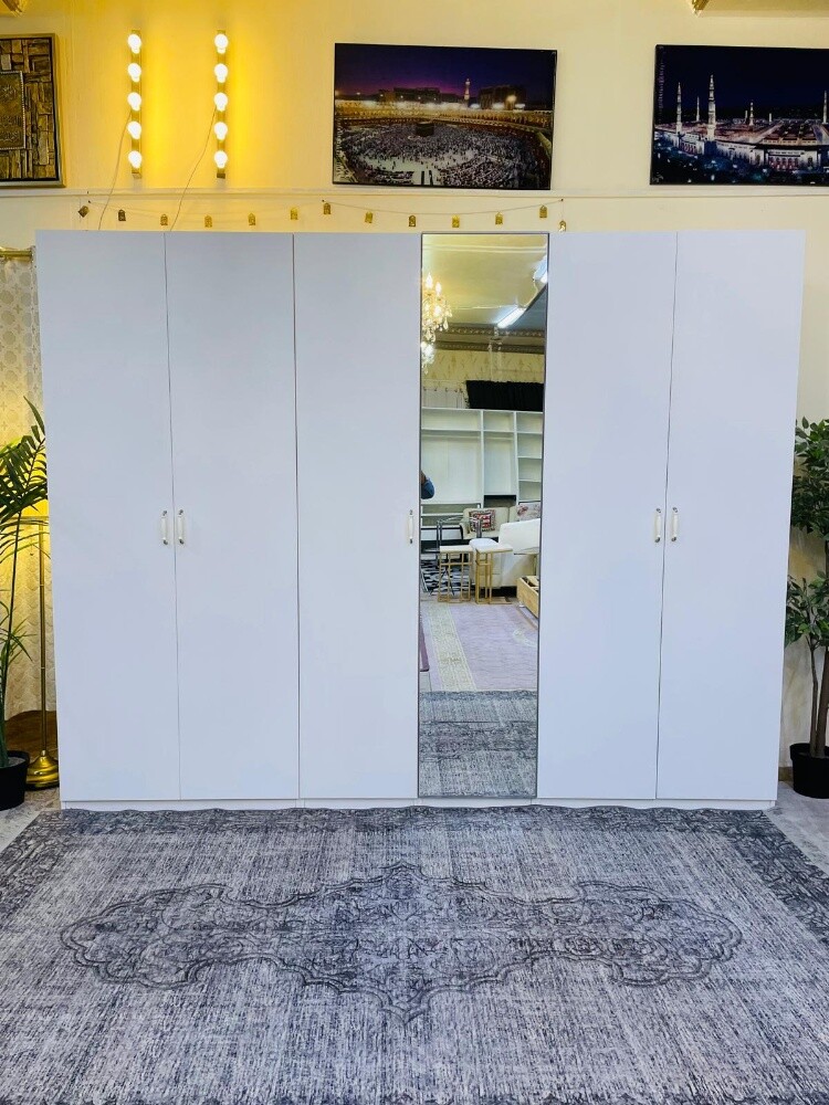 pax cabinet - 1