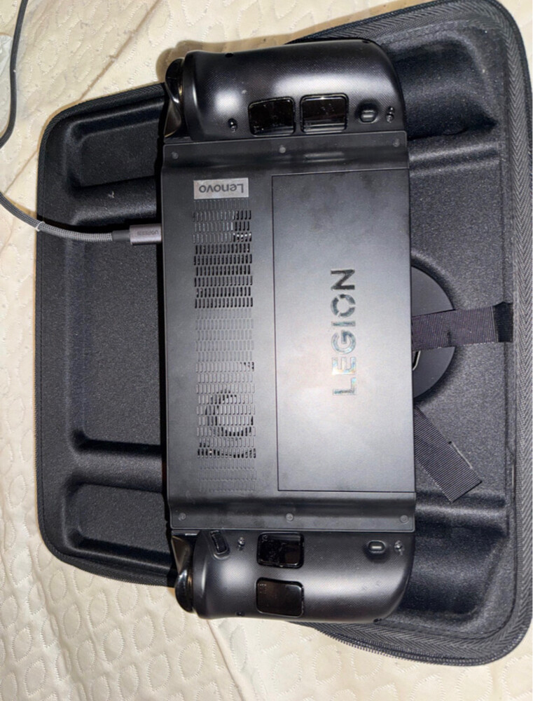 Lenovo legion Go - 4