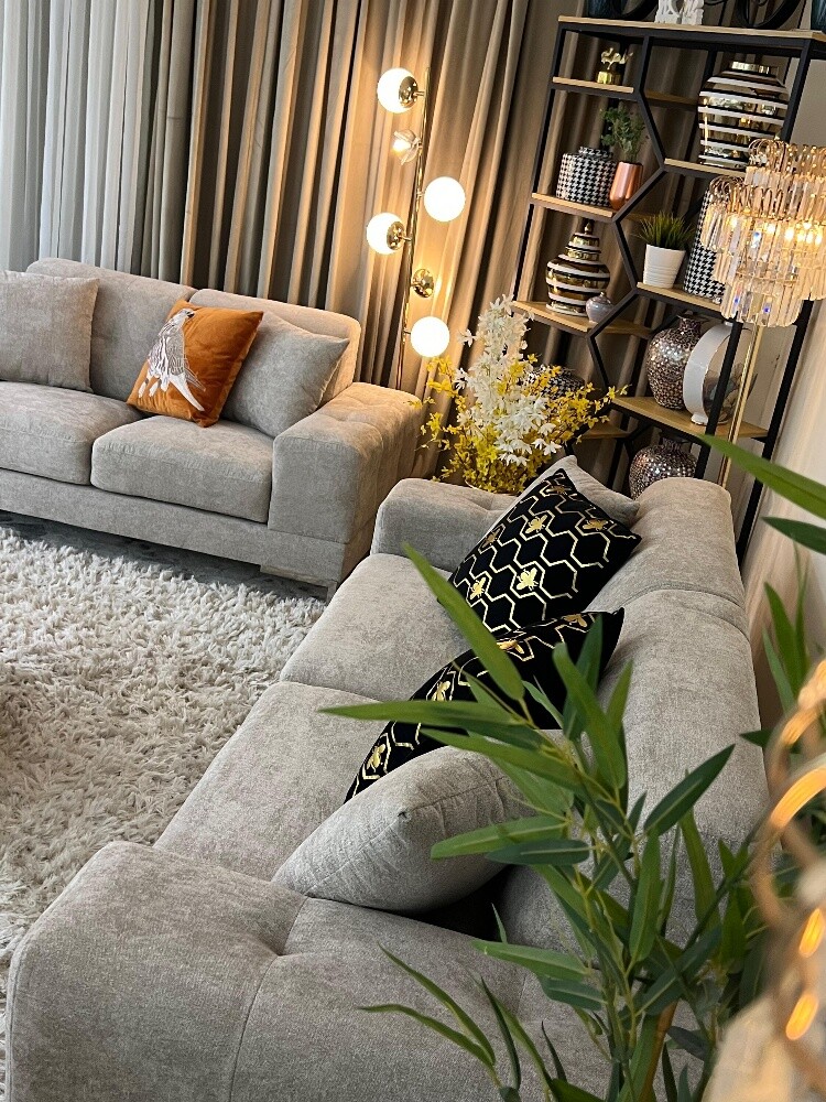 Luxury sofa set for sell - 5