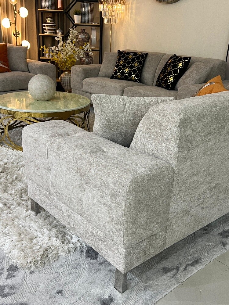Luxury sofa set for sell - 8