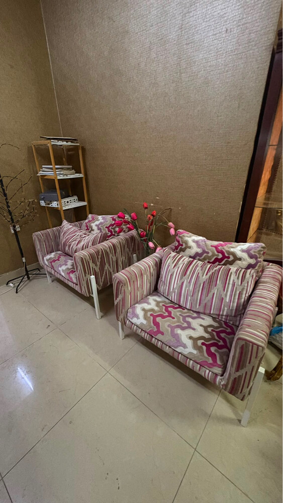 جلوس - 2